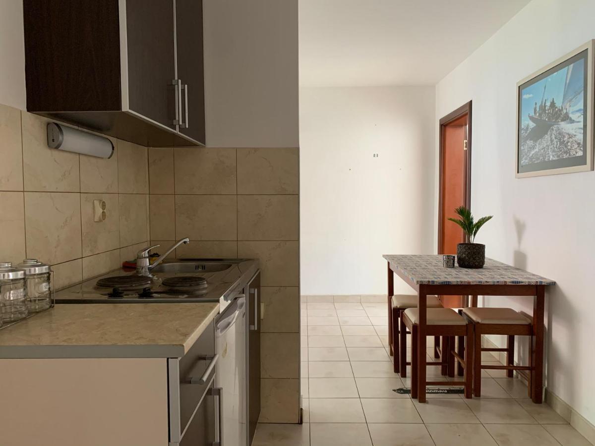 The Four Fish Apartment Petrovac Exterior photo