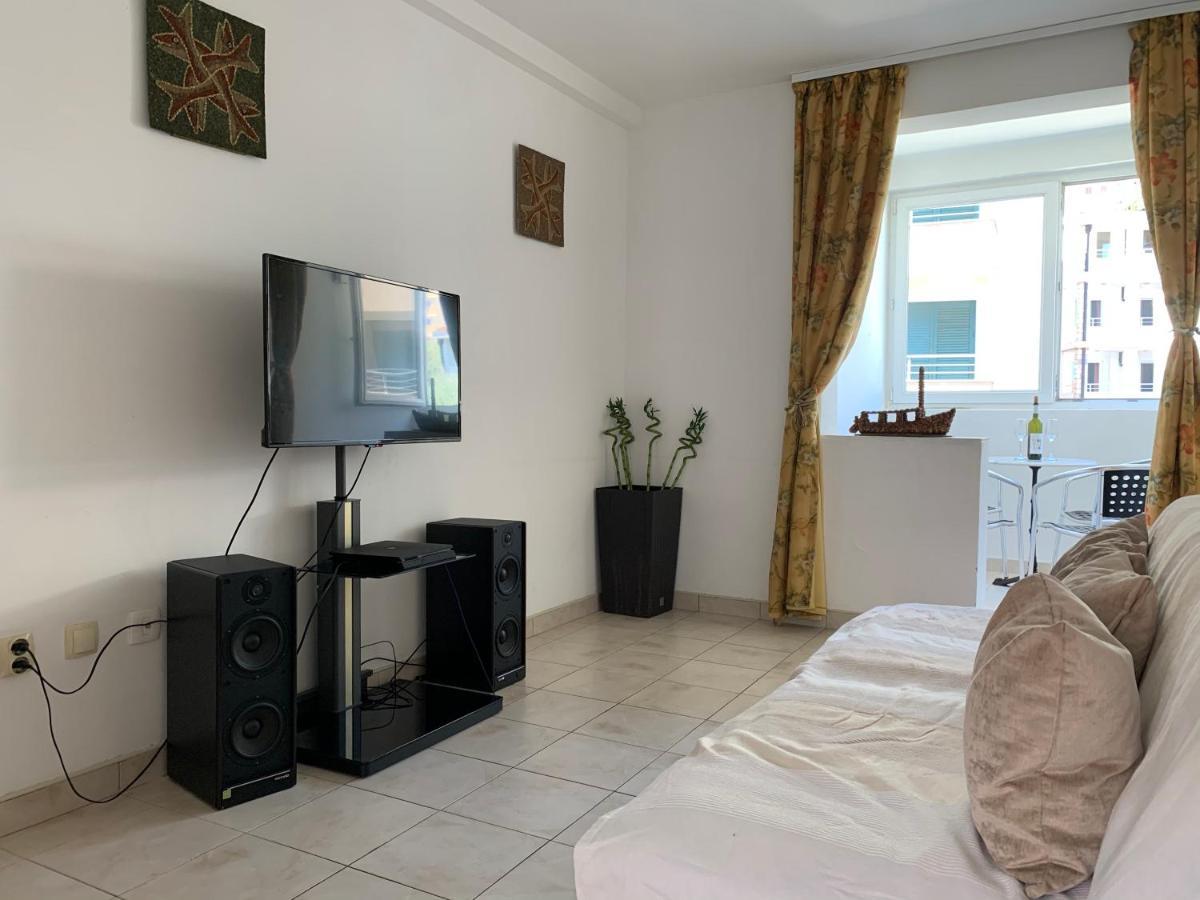 The Four Fish Apartment Petrovac Exterior photo