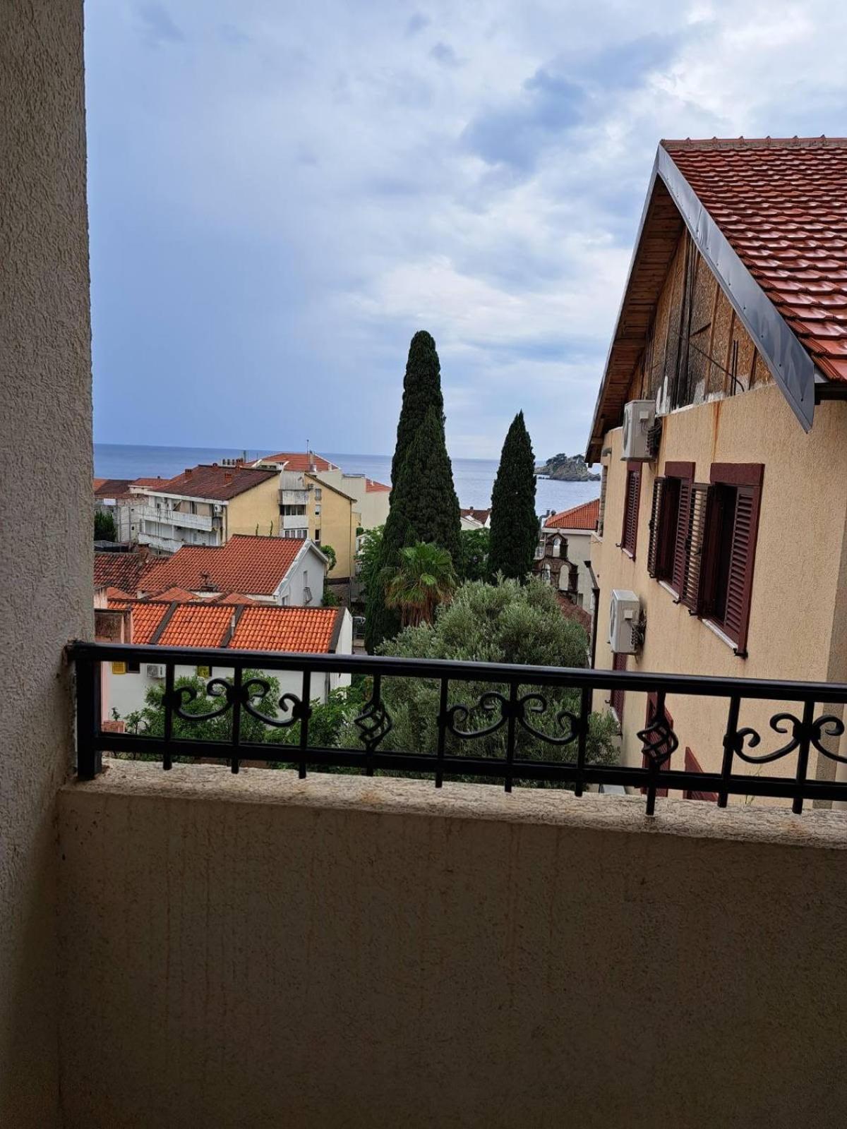 The Four Fish Apartment Petrovac Exterior photo